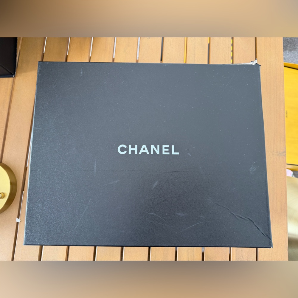 CHANEL Black Gift Box